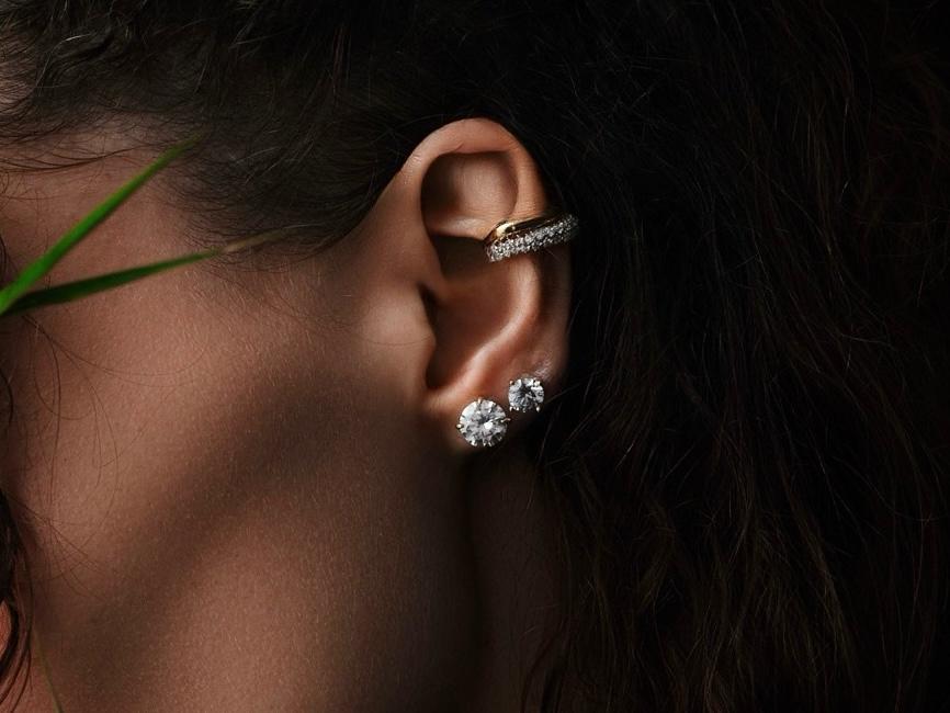 PIERCING FERRADURA
